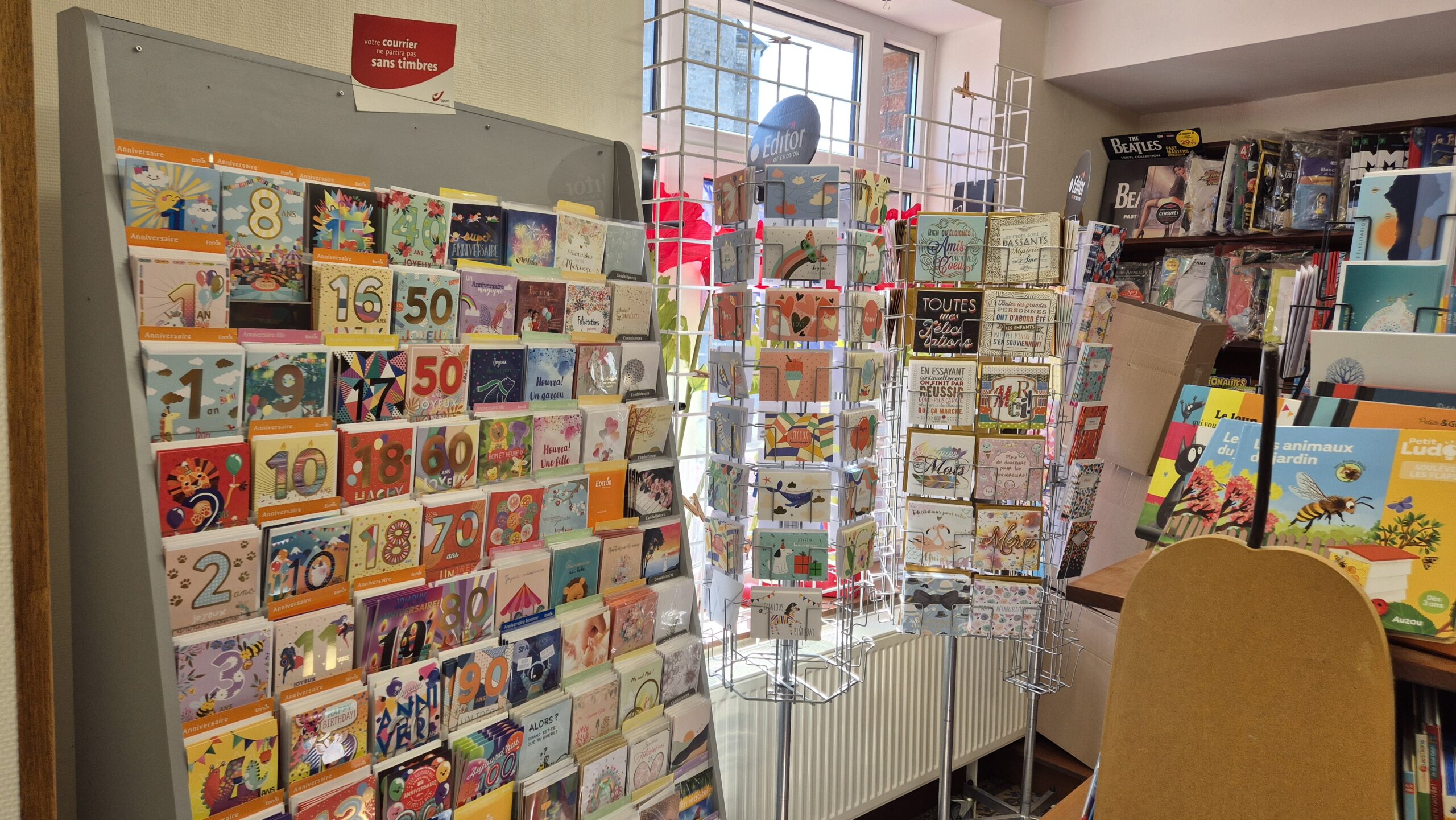 Loterie et confiseries - Librairie à Pesche (place Saint-Hubert)
