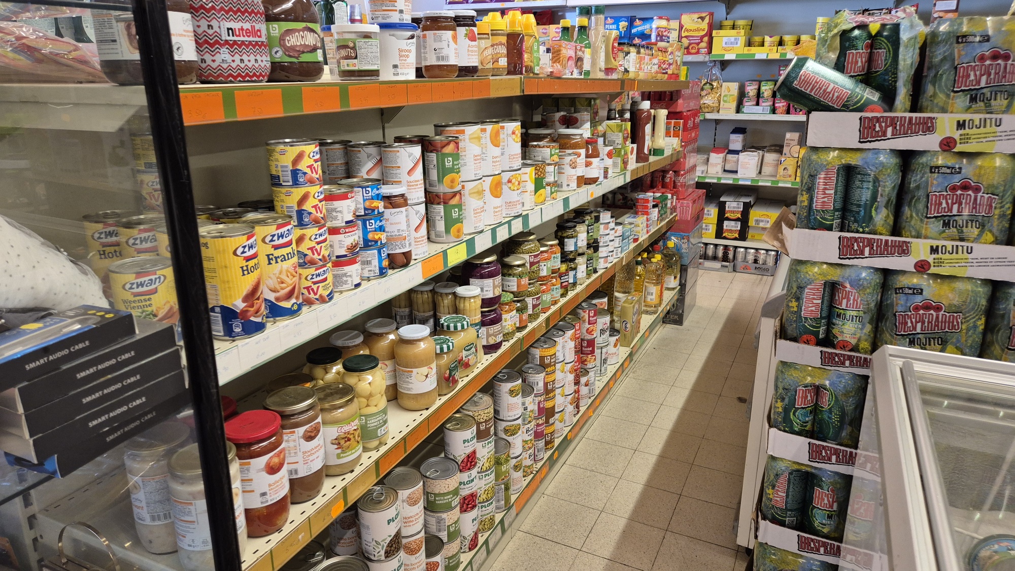 Devanture du commerce - Olloy Market à Olloy-sur-Viroin rue Fourcimont