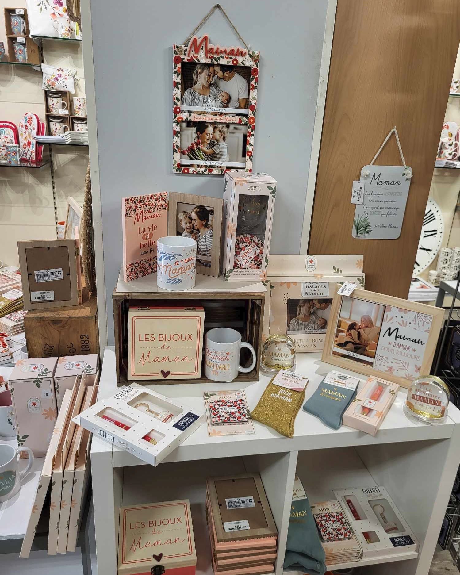 Idées cadeaux et confiseries - Magasin de cadeaux à Chimay Petit Cadeau