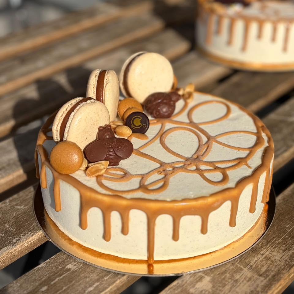 Pâtisseries fines et chocolats - Pâtisserie à Chimay (rue de l'Athénée)