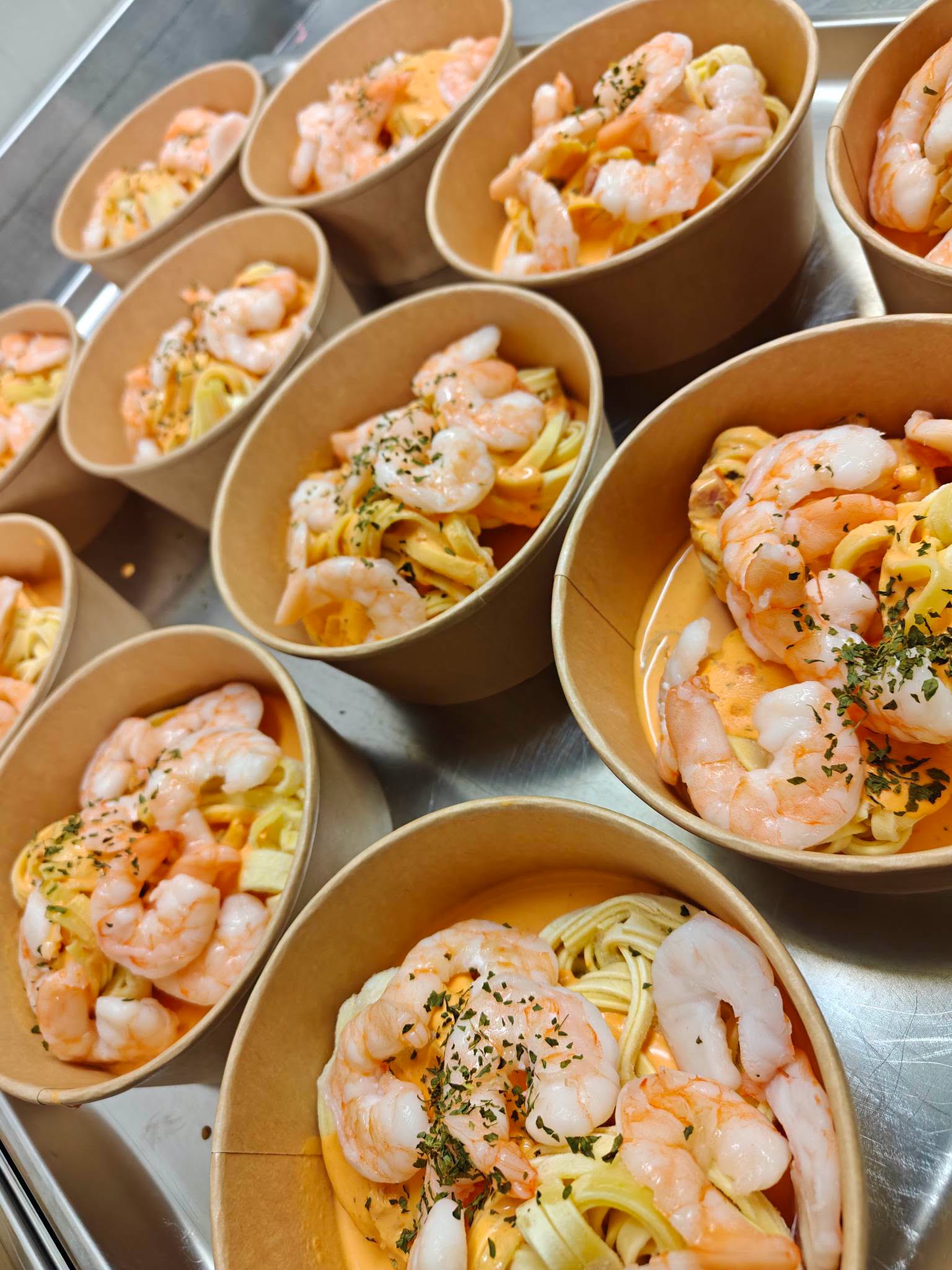Plateaux de fruits de mer - Poissonnerie à Olloy-sur-Viroin, Escavir