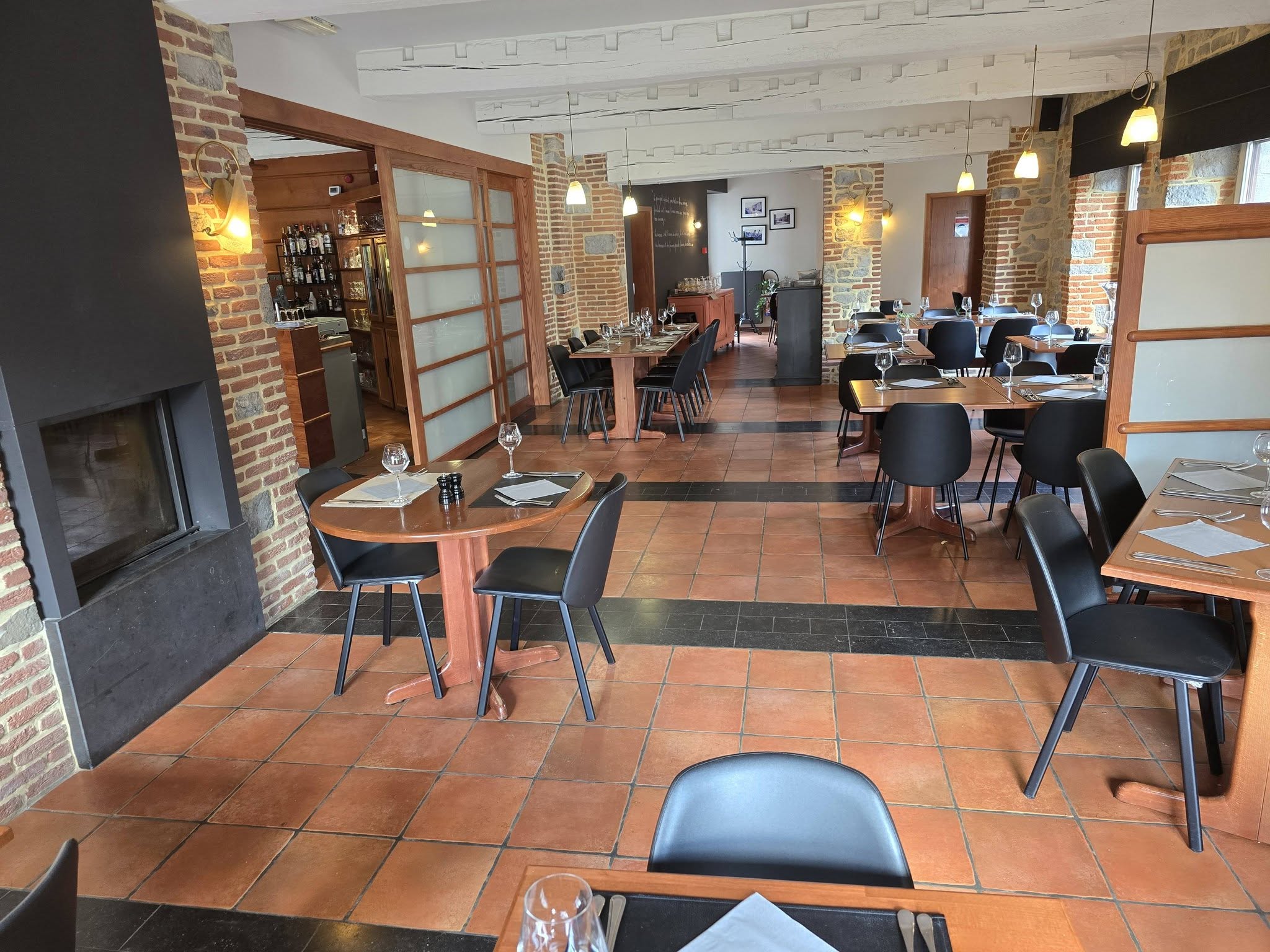 Le feu ouvert - Restaurant à Olloy-sur-Viroin, Les Quat'Voyes
