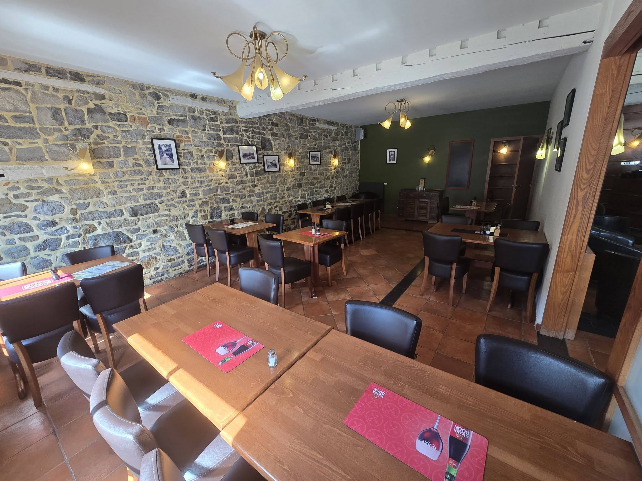 Grillades maison - Restaurant à Olloy-sur-Viroin, Les Quat'Voyes
