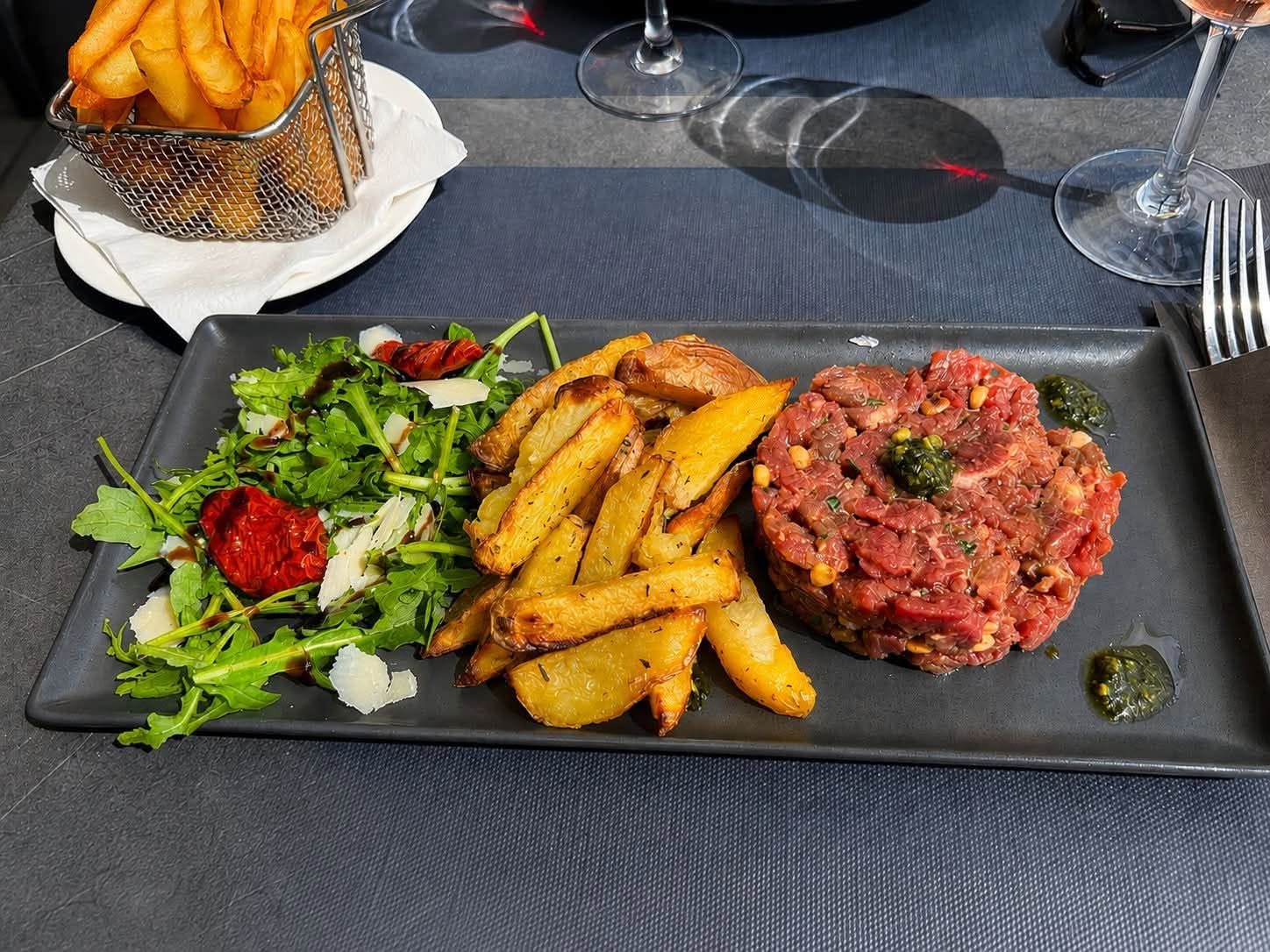 Assiette du terroir - Restaurant à Olloy-sur-Viroin, Les Quat'Voyes
