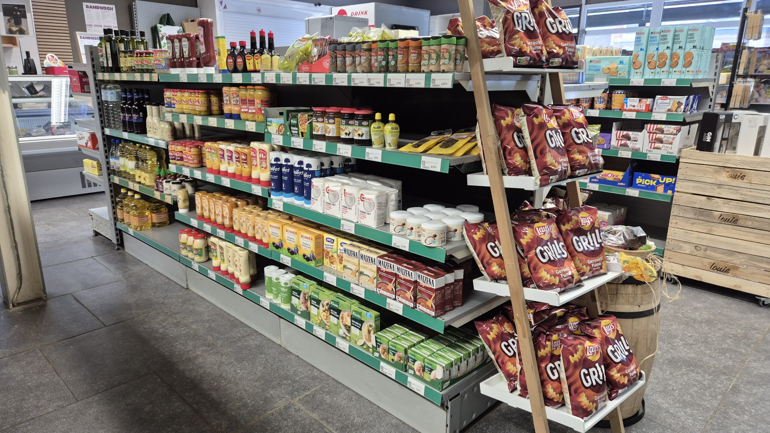 Produits locaux et terroir - Épicerie à Treignes, Louis Delhaize (Viroinval)